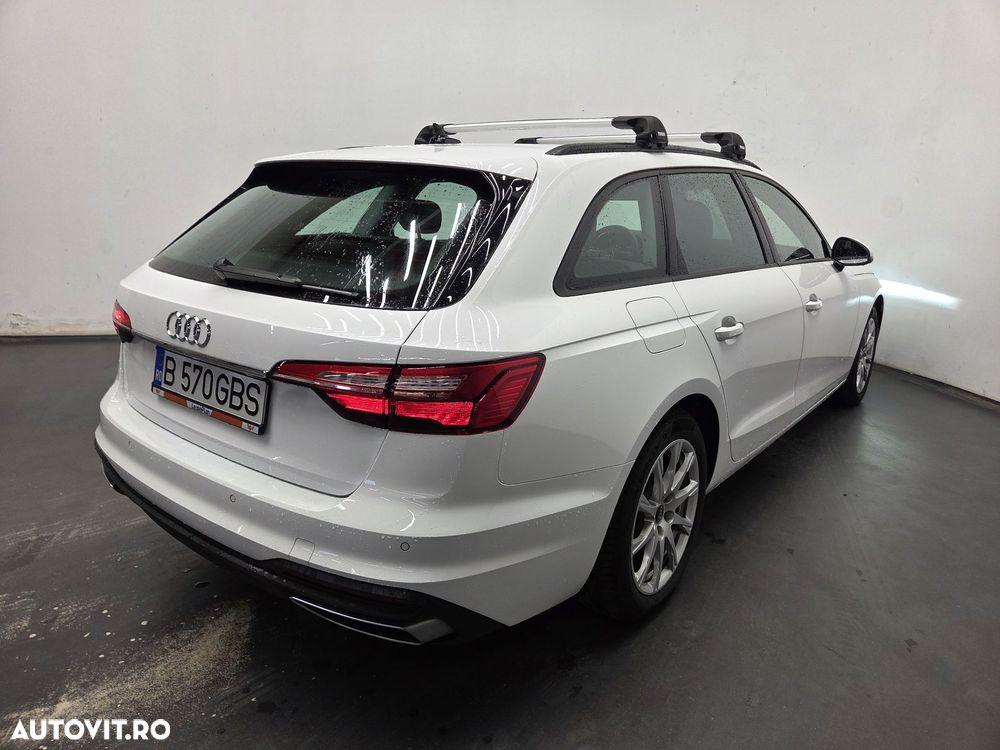 Audi A4 2023 photo 3