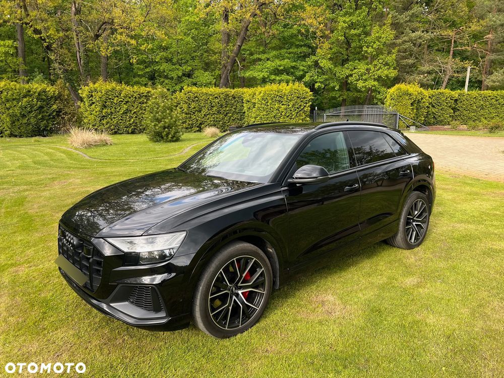 Audi SQ8 - 1