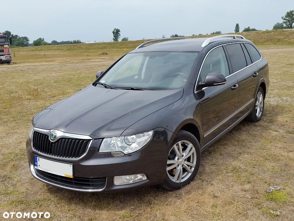 Skoda Superb 2.0 TDI Platinum DSG - 7