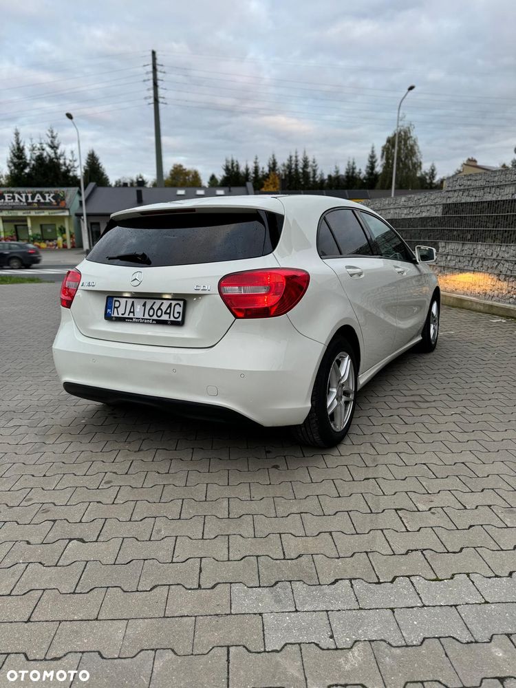 Mercedes-Benz Klasa A 180 d 7G-DCT - 16