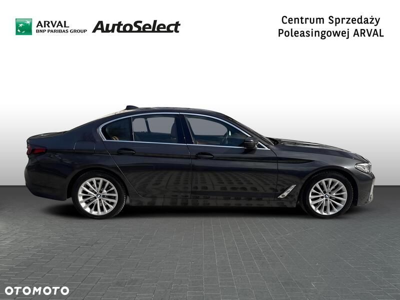 BMW Seria 5 518d mHEV - 7