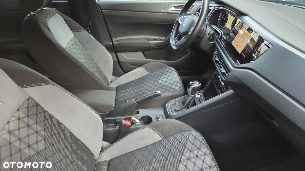 Volkswagen Taigo 1.5 TSI OPF DSG R-Line - 16