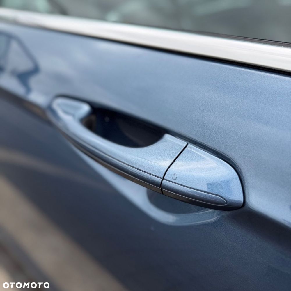 Ford Mondeo - 17