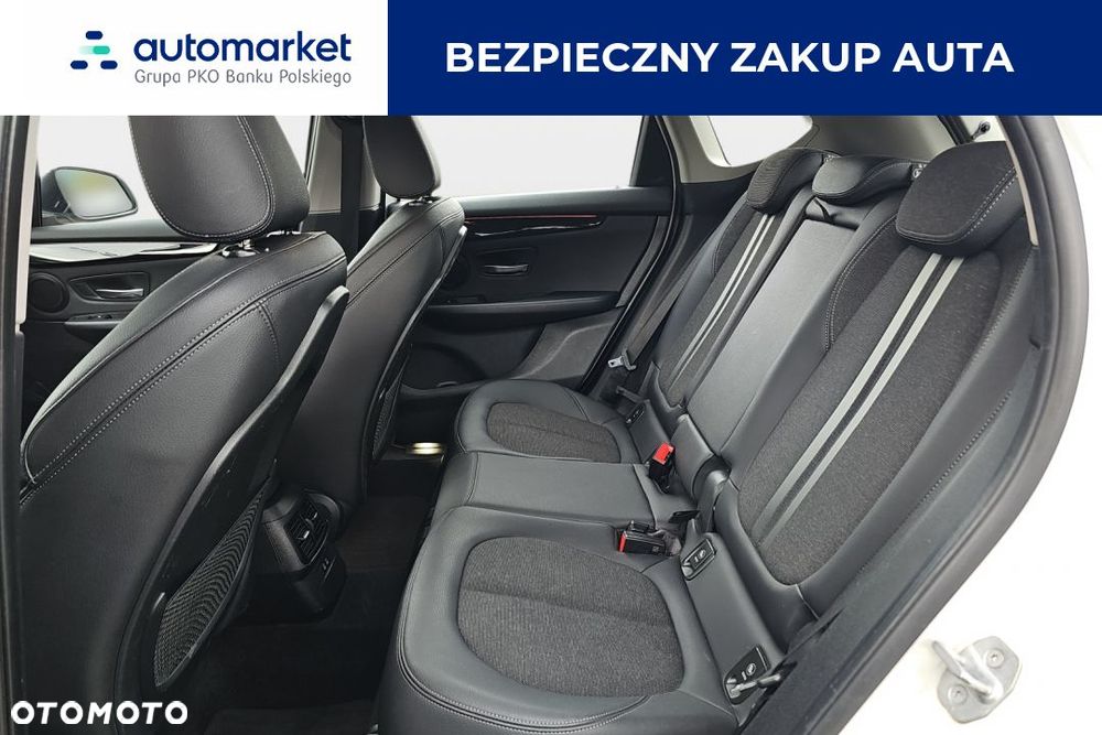 BMW Seria 2 218d Sport Line sport - 12