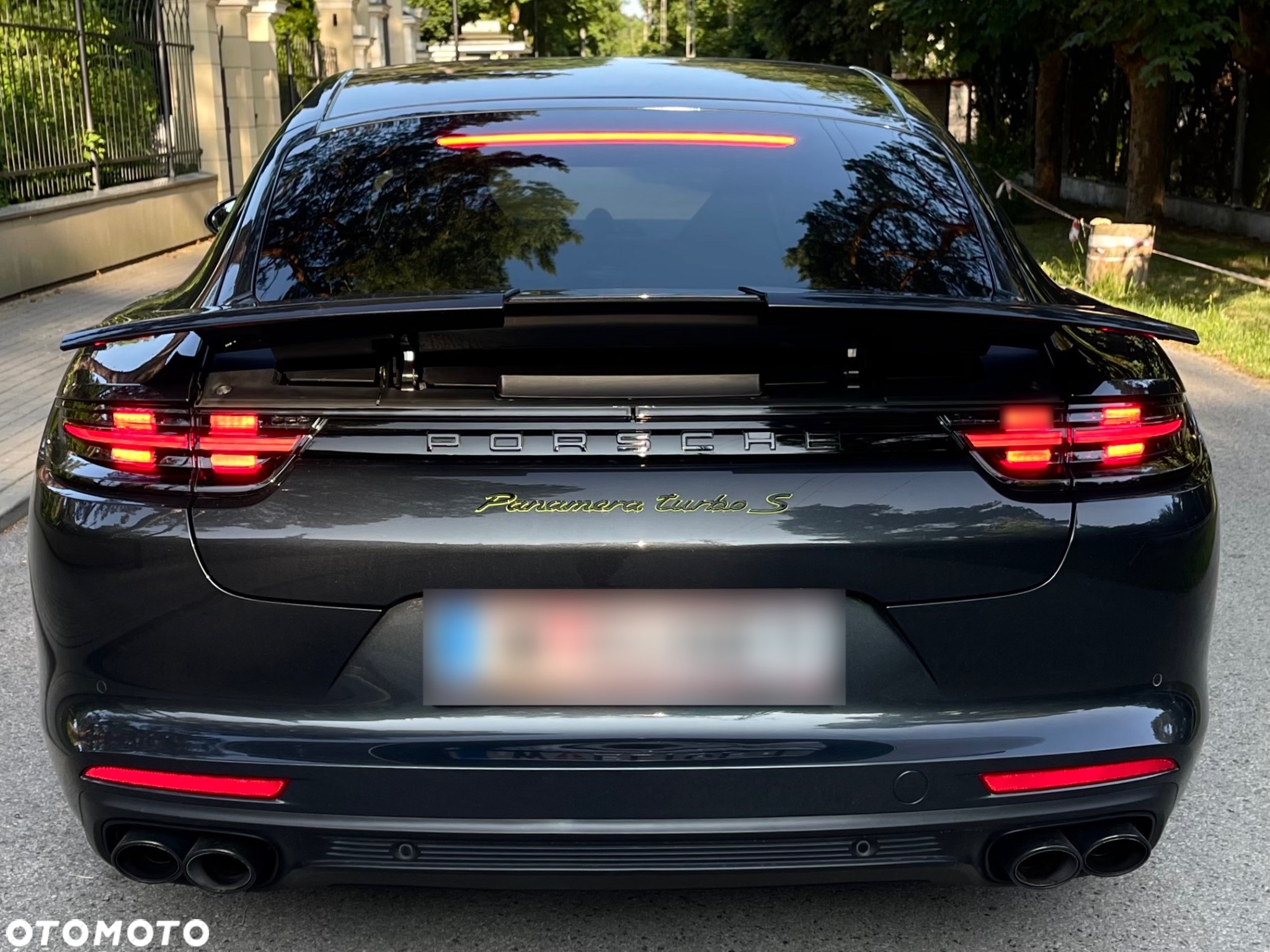 Porsche Panamera Turbo S e-Hybrid - 36