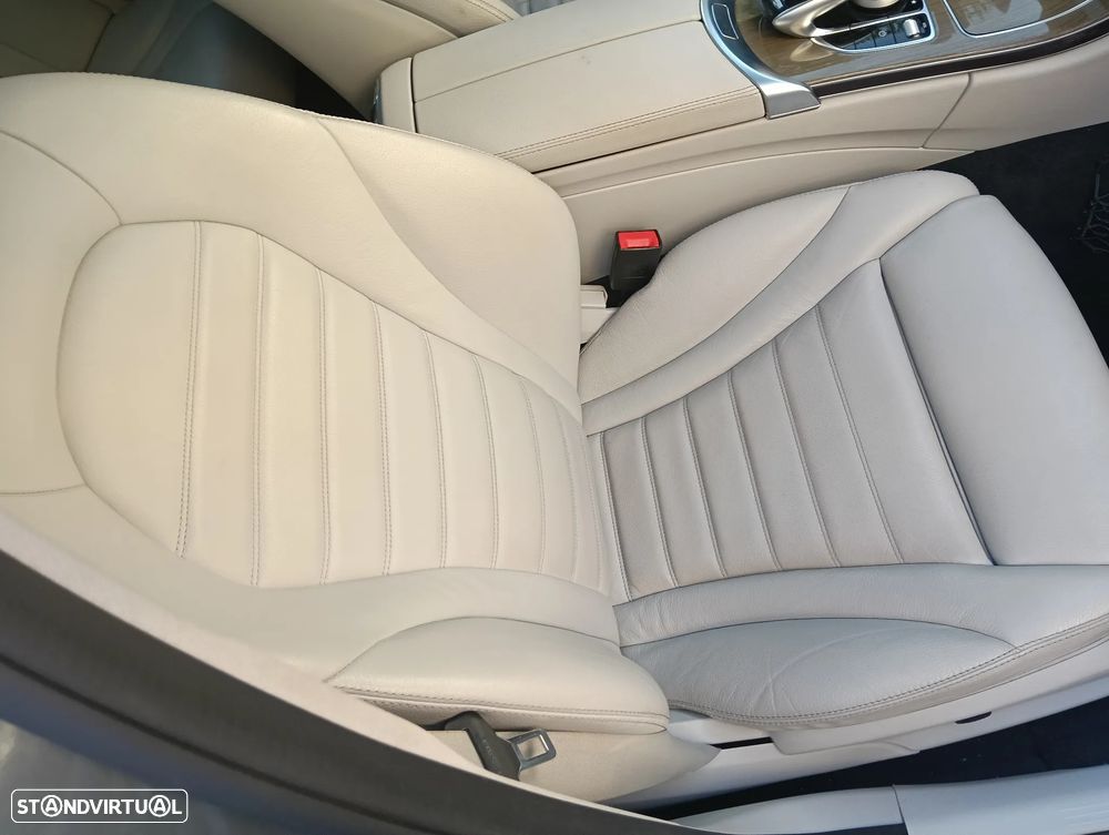 Mercedes-Benz C 300 h Exclusive - 12