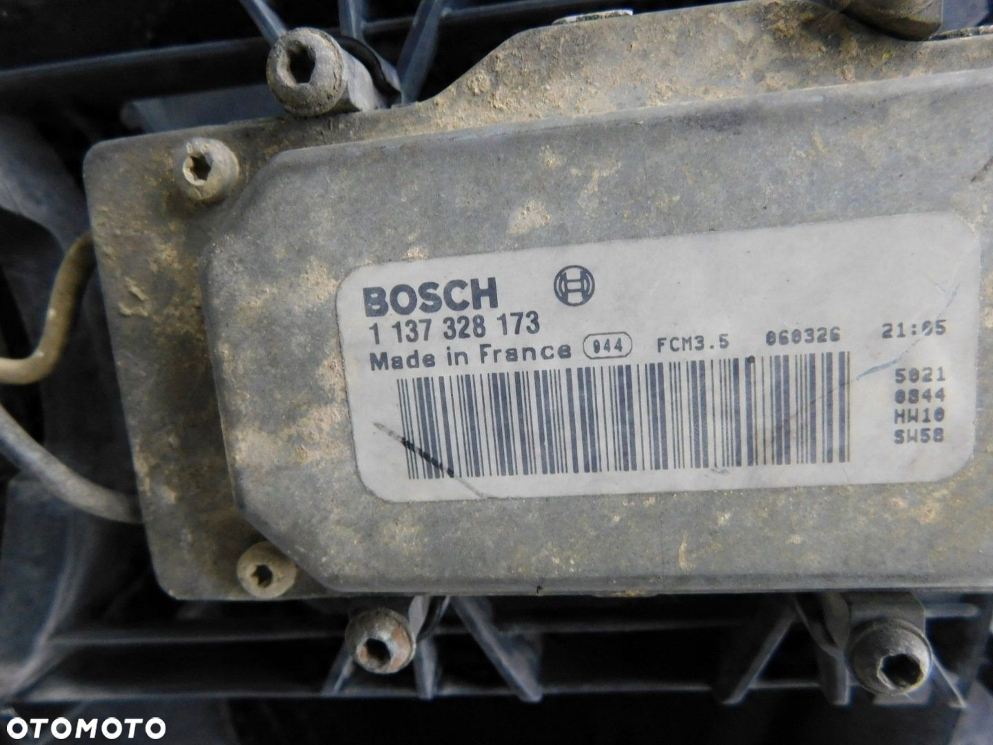 PAS PRZEDNI / WZMOCNIENIE / CHŁODNICE PORSCHE CAYENNE I 02-07 3.2 V6 - 7