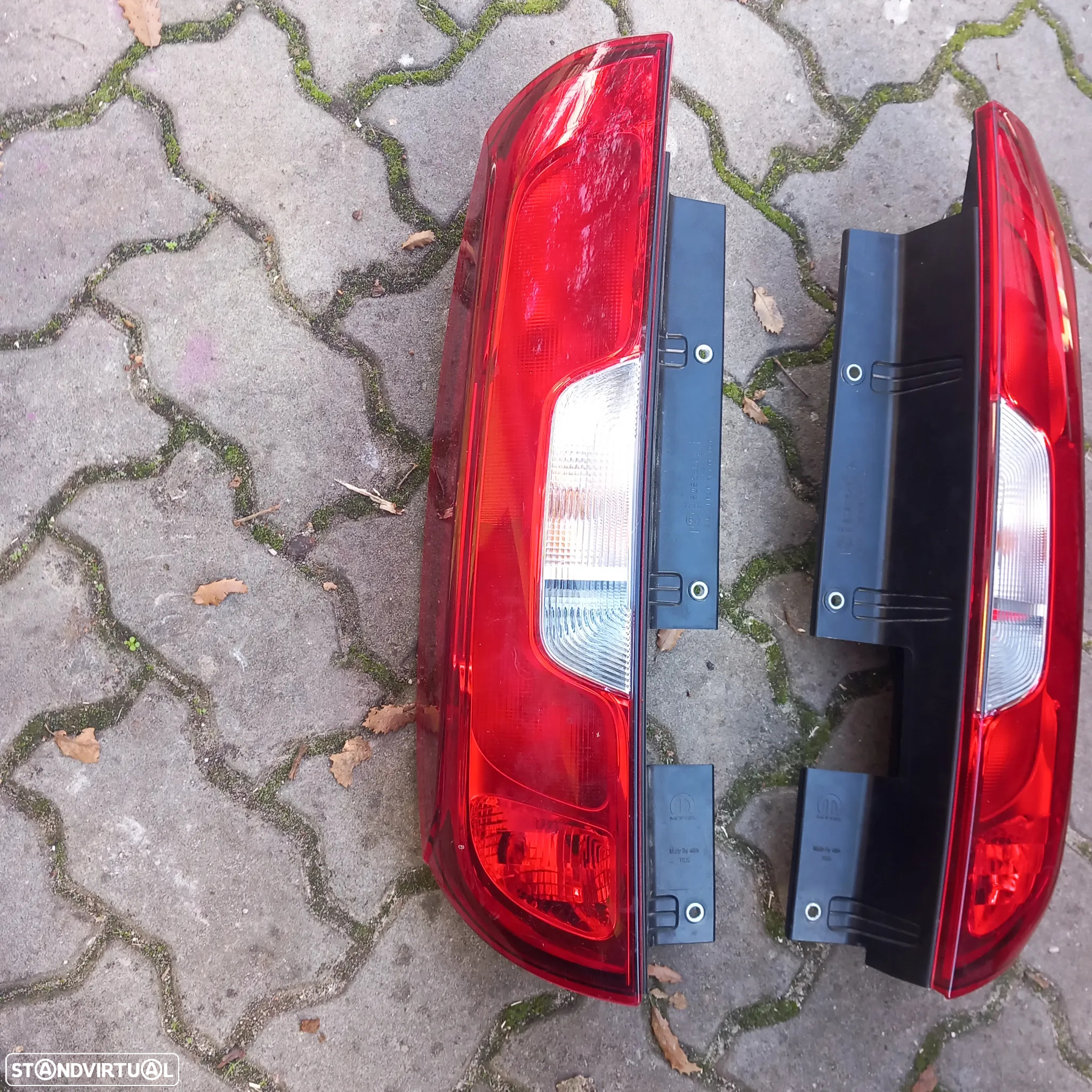 Farois traseiros fiat doblo cargo 263 - 3