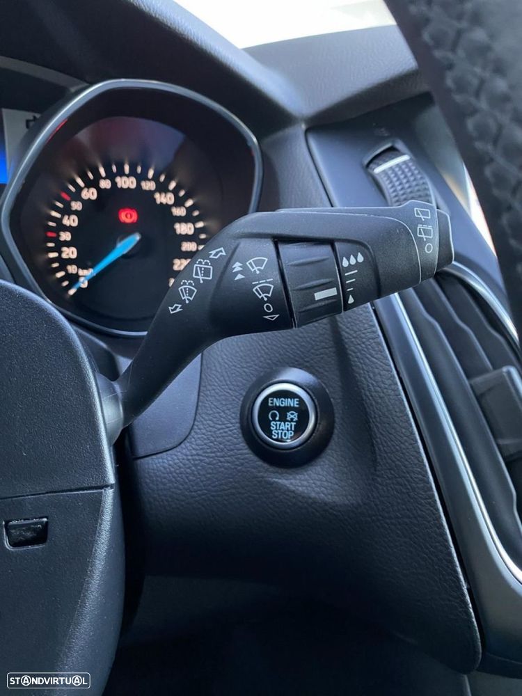 Ford Focus 1.5 TDCi ST-Line - 12