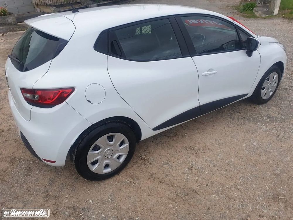 Renault Clio Zen Iva Dedutível - 8