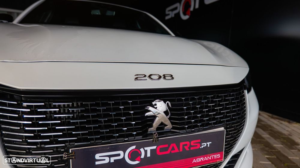 Peugeot 208 1.2 PureTech GT Line - 31