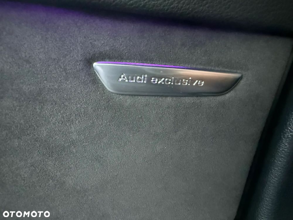 Audi SQ7 - 7