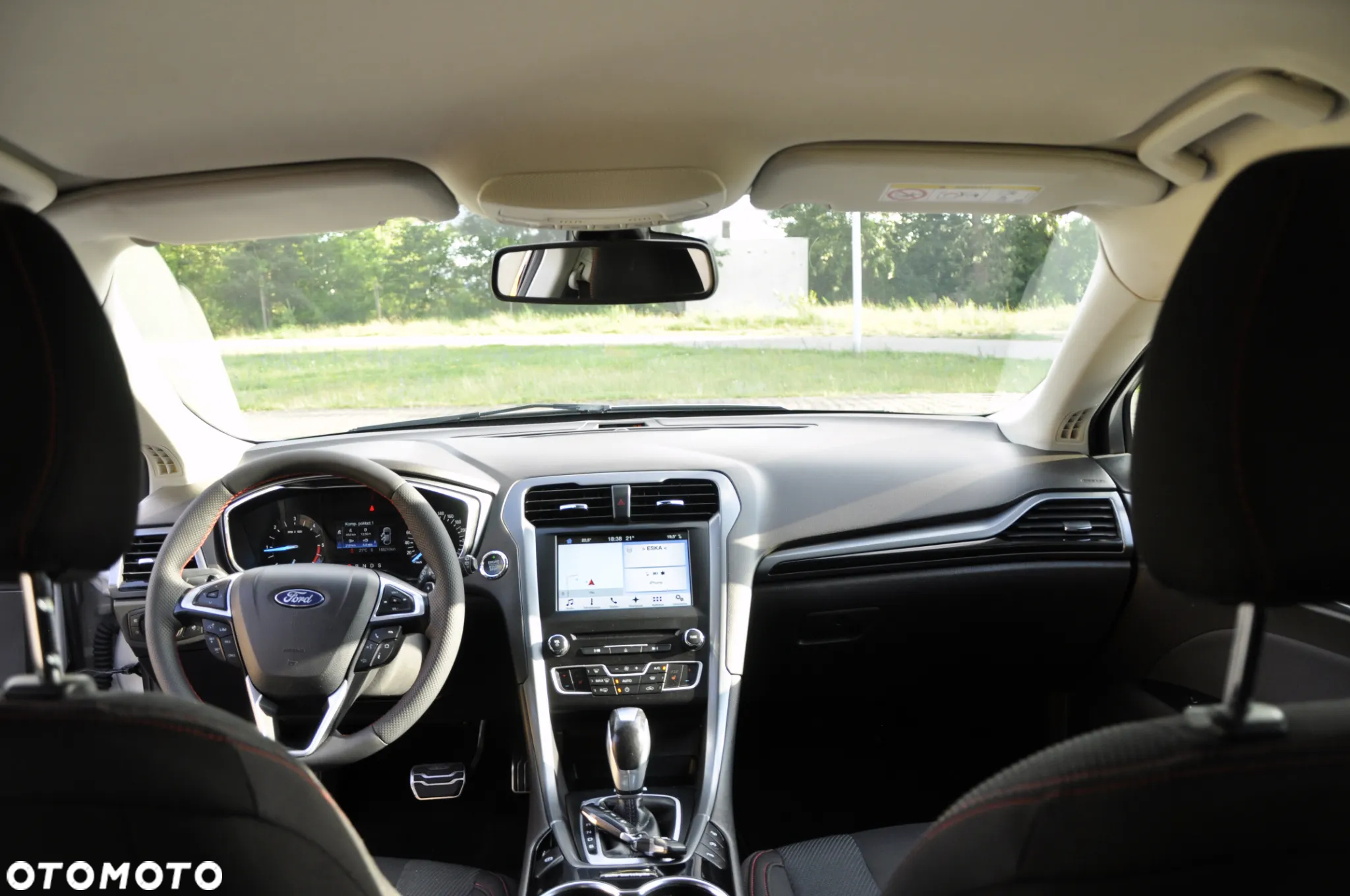 Ford Mondeo 2.0 TDCi Titanium PowerShift - 21