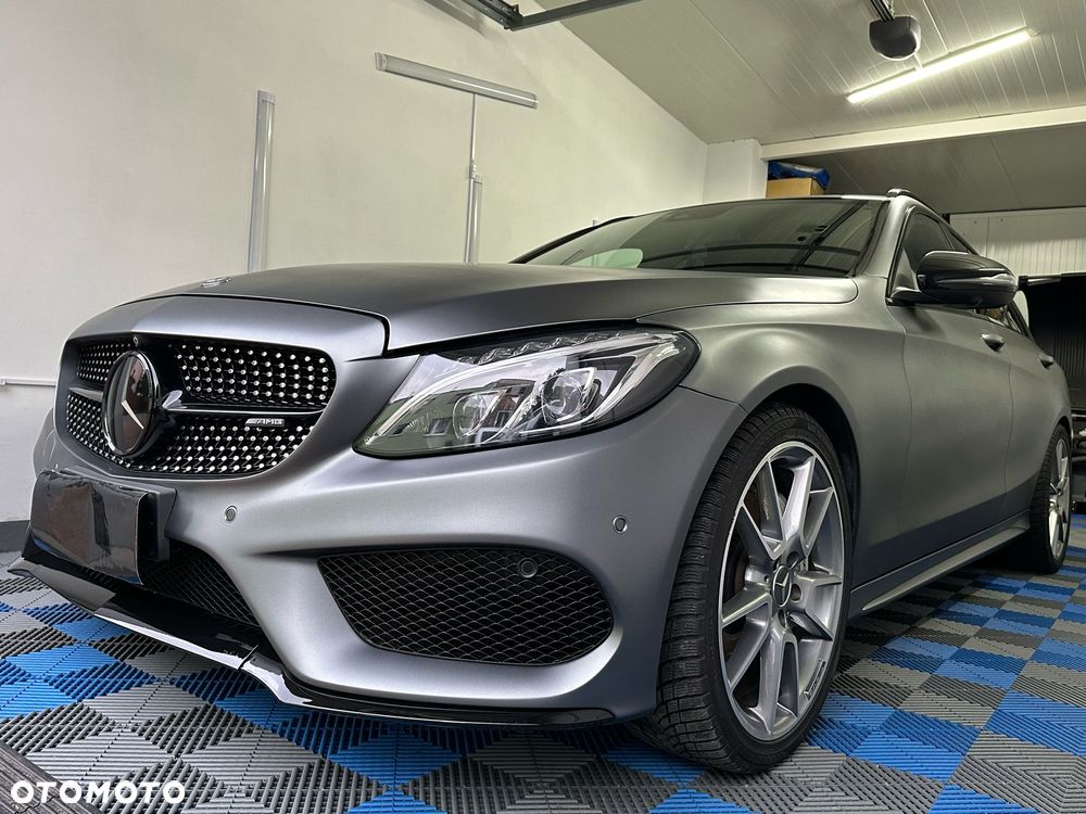 Mercedes-Benz Klasa C AMG 43 4-Matic - 4