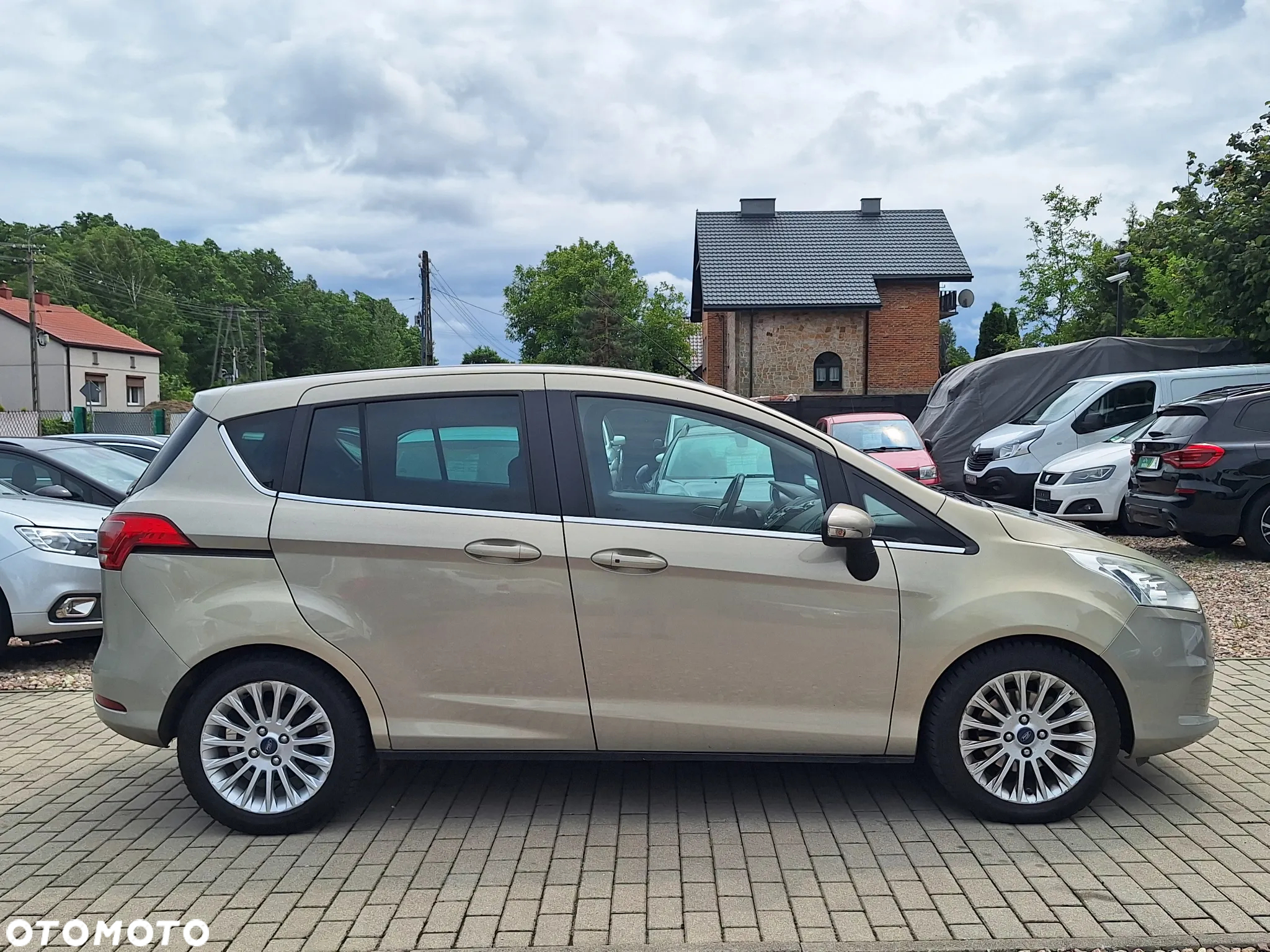 Ford B-MAX 1.5 TDCi Titanium - 17