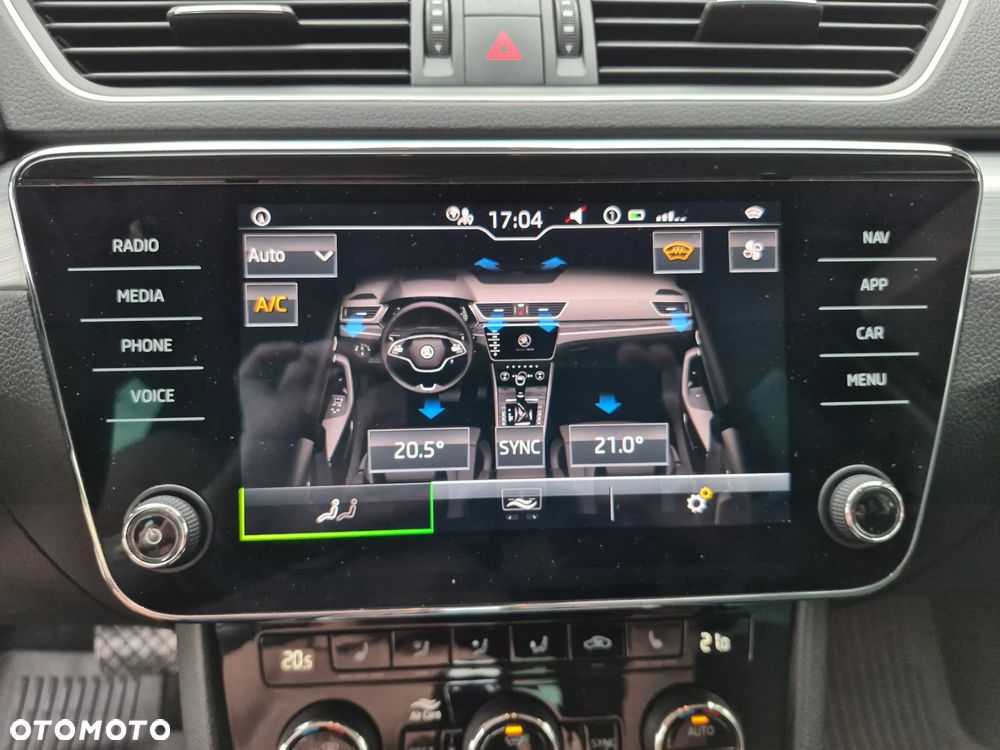 Skoda Superb 2.0 TDI SCR Ambition DSG - 13
