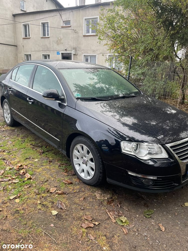 Volkswagen Passat - 10