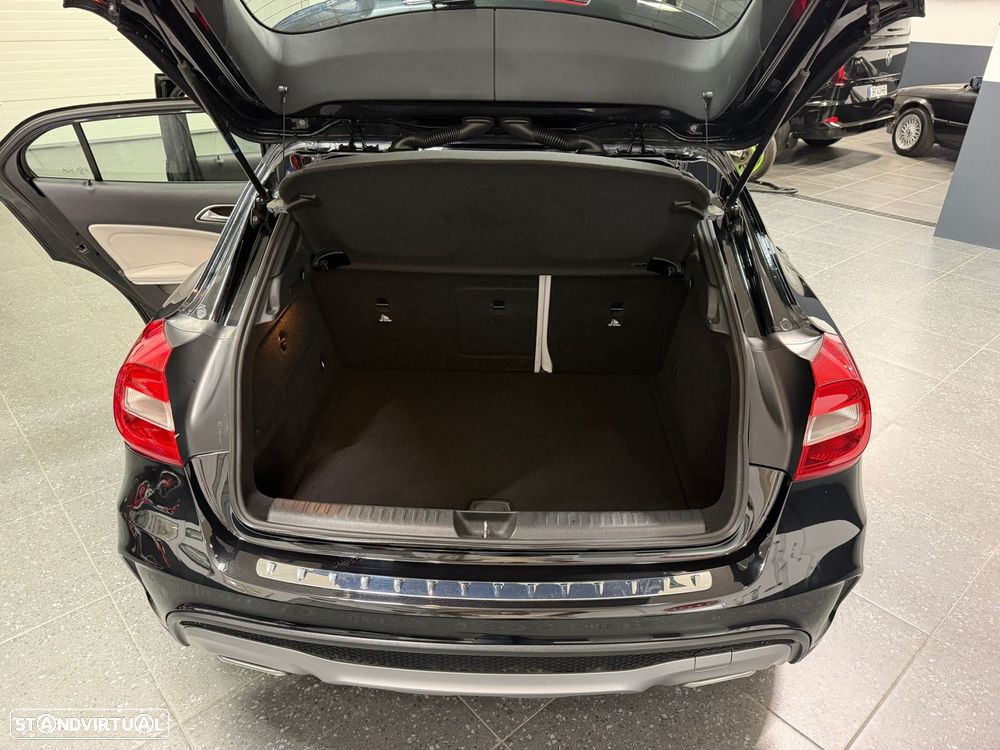 Mercedes-Benz GLA 220 CDI 7G-DCT AMG Line - 29