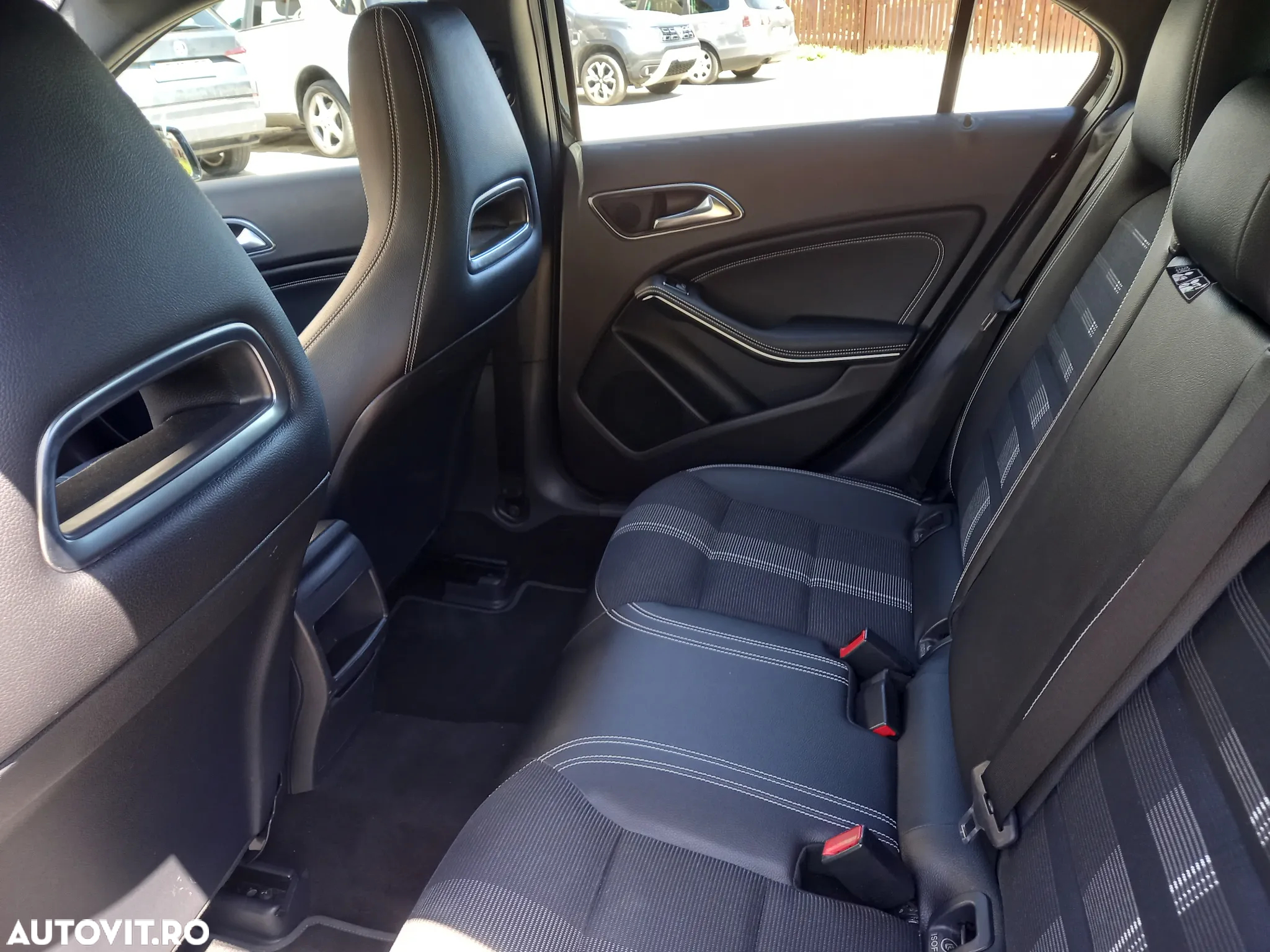 Mercedes-Benz A 180 (BlueEFFICIENCY) AMG Sport - 9