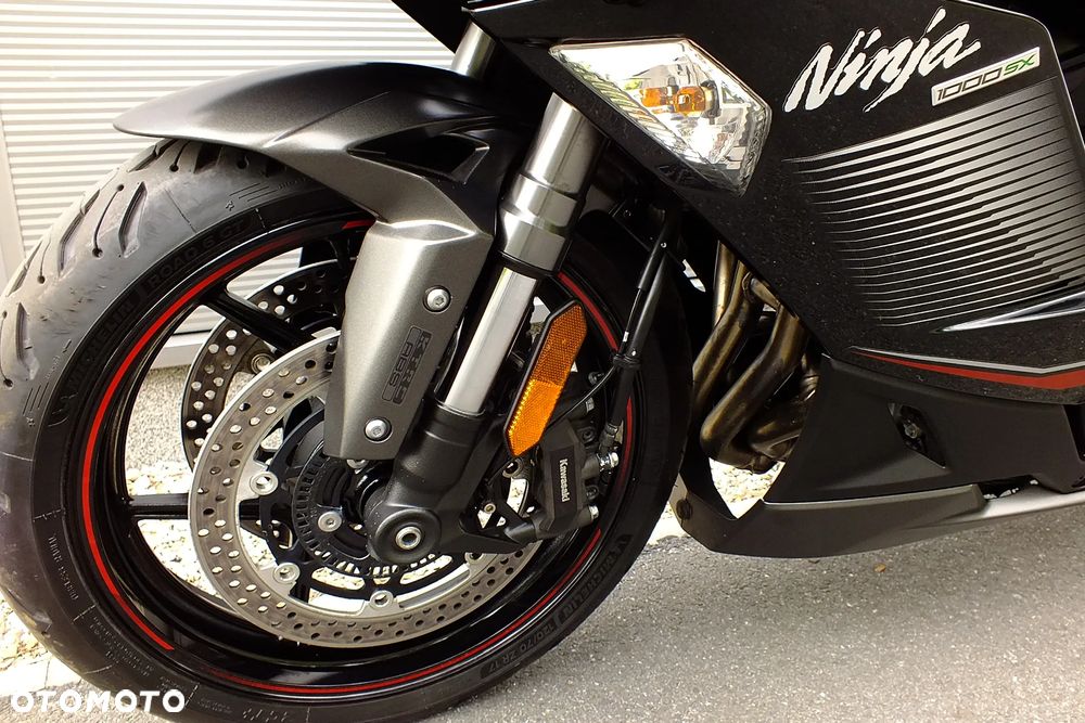 Kawasaki Ninja 1000 SX - 6