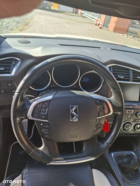 DS Automobiles DS 4 - 17