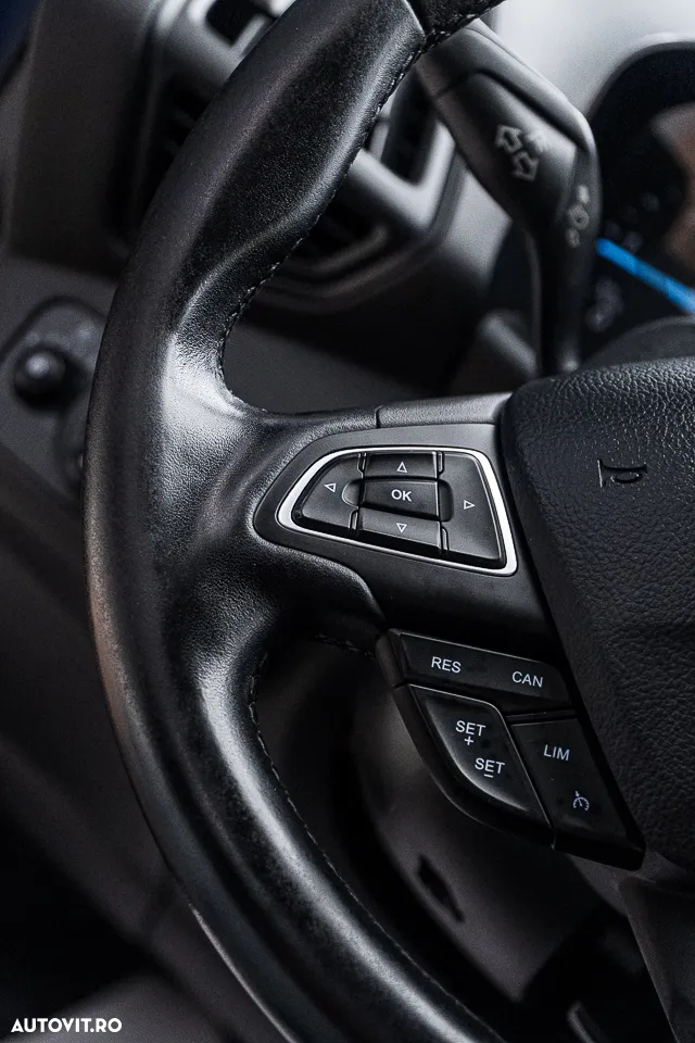 Ford Kuga 2.0 TDCi 4WD Powershift Titanium - 15