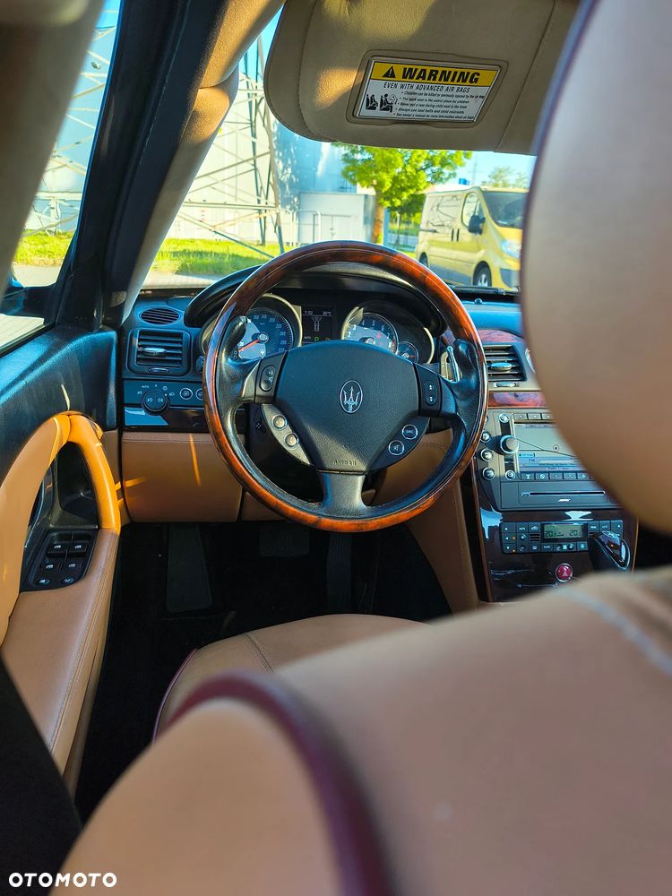 Maserati Quattroporte - 2