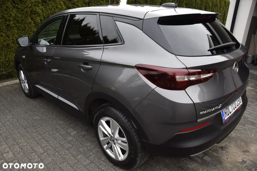 Opel Grandland X 1.6 D Start/Stop Business Edition - 17