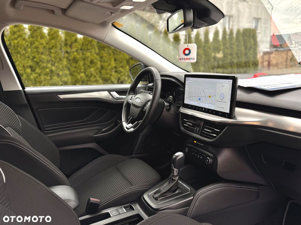Ford Focus - 25