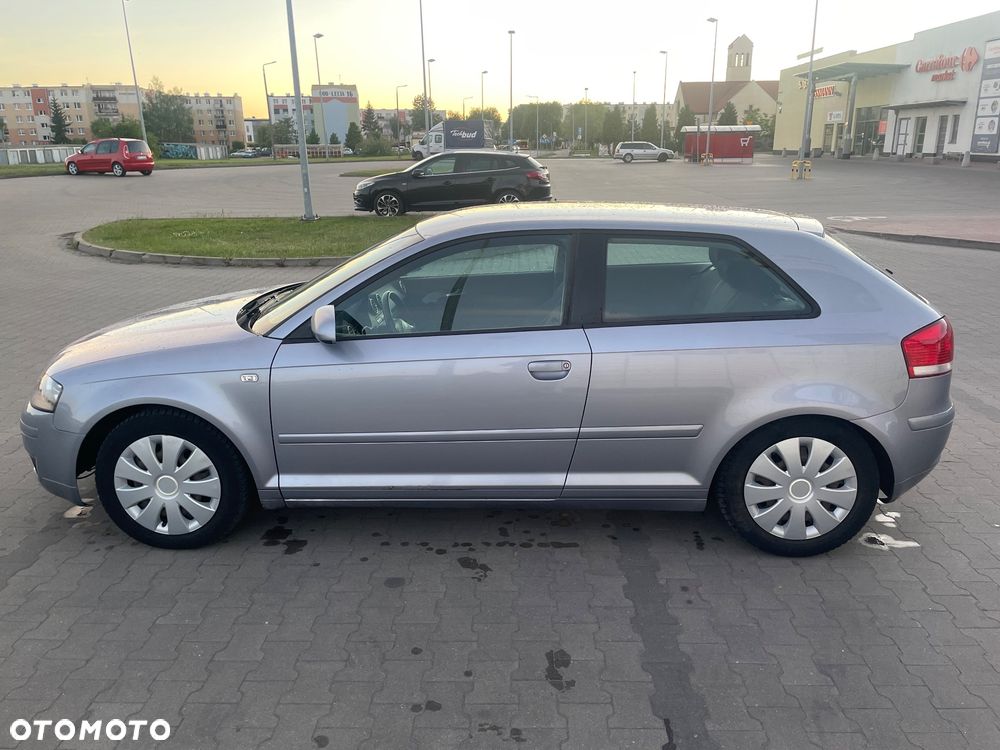 Audi A3 3-drzwiowe 1.9 TDI Ambiente - 10