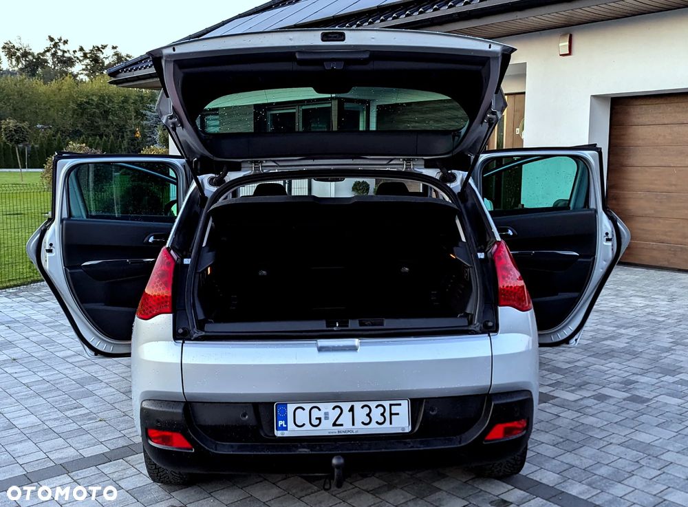 Peugeot 3008 1.6 Premium - 12