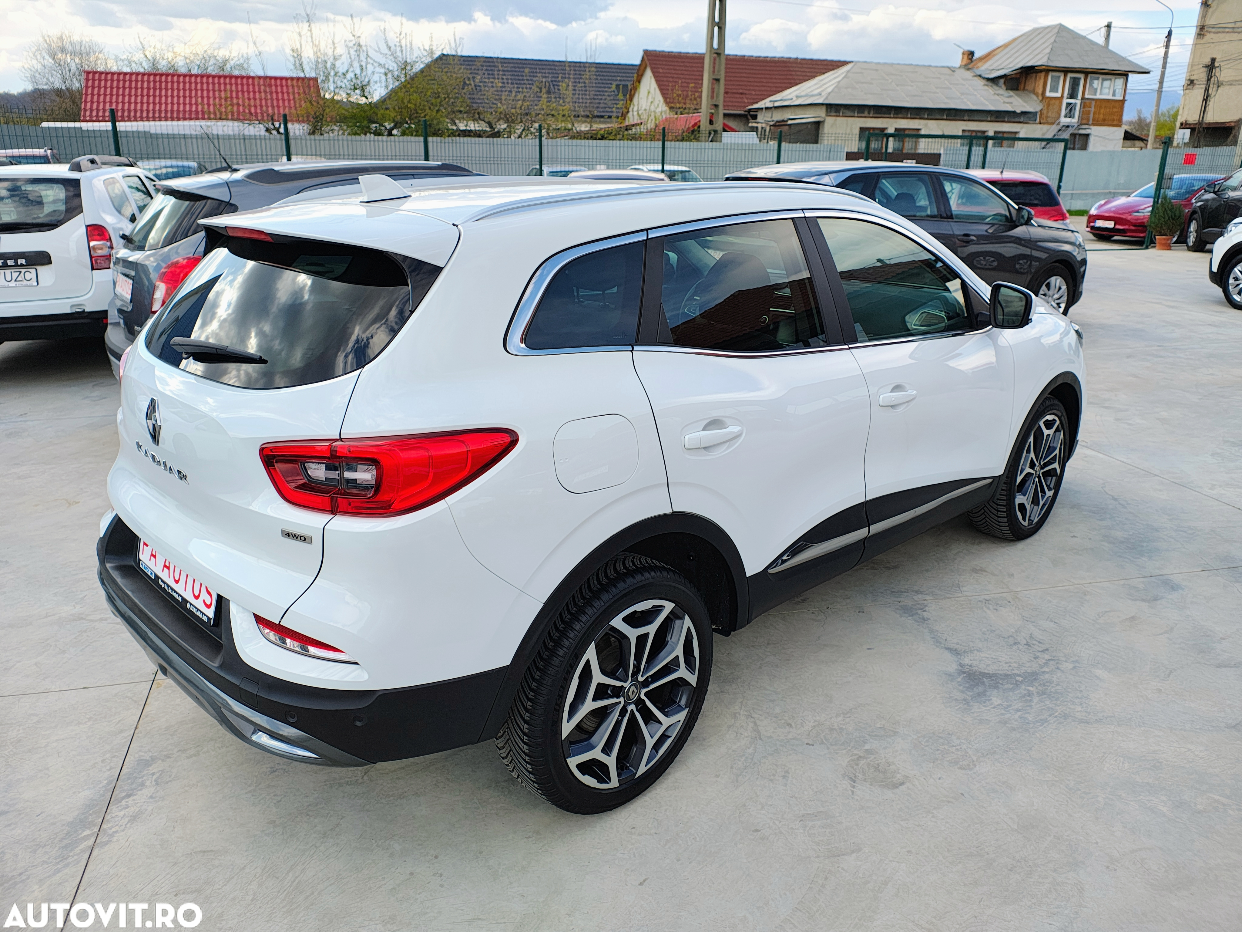 Renault Kadjar BLUE dCi 4X4 Intens - 27
