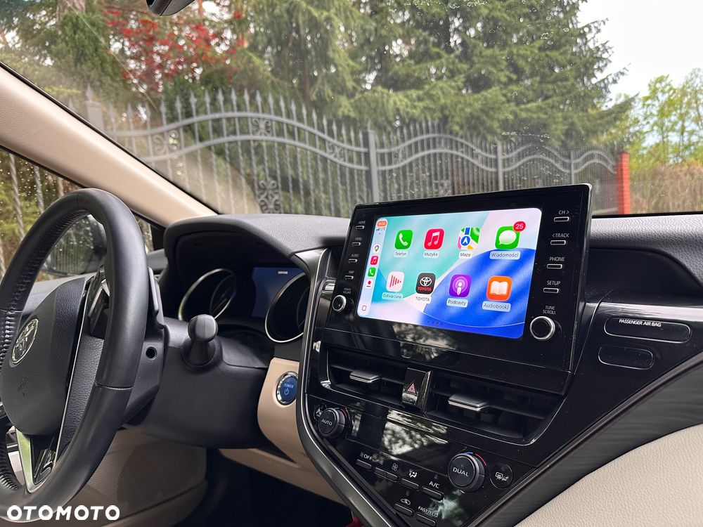 Toyota Camry 2.5 Hybrid Executive CVT - 29