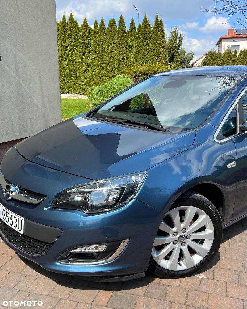 Opel Astra 1.4 T Cosmo - 16