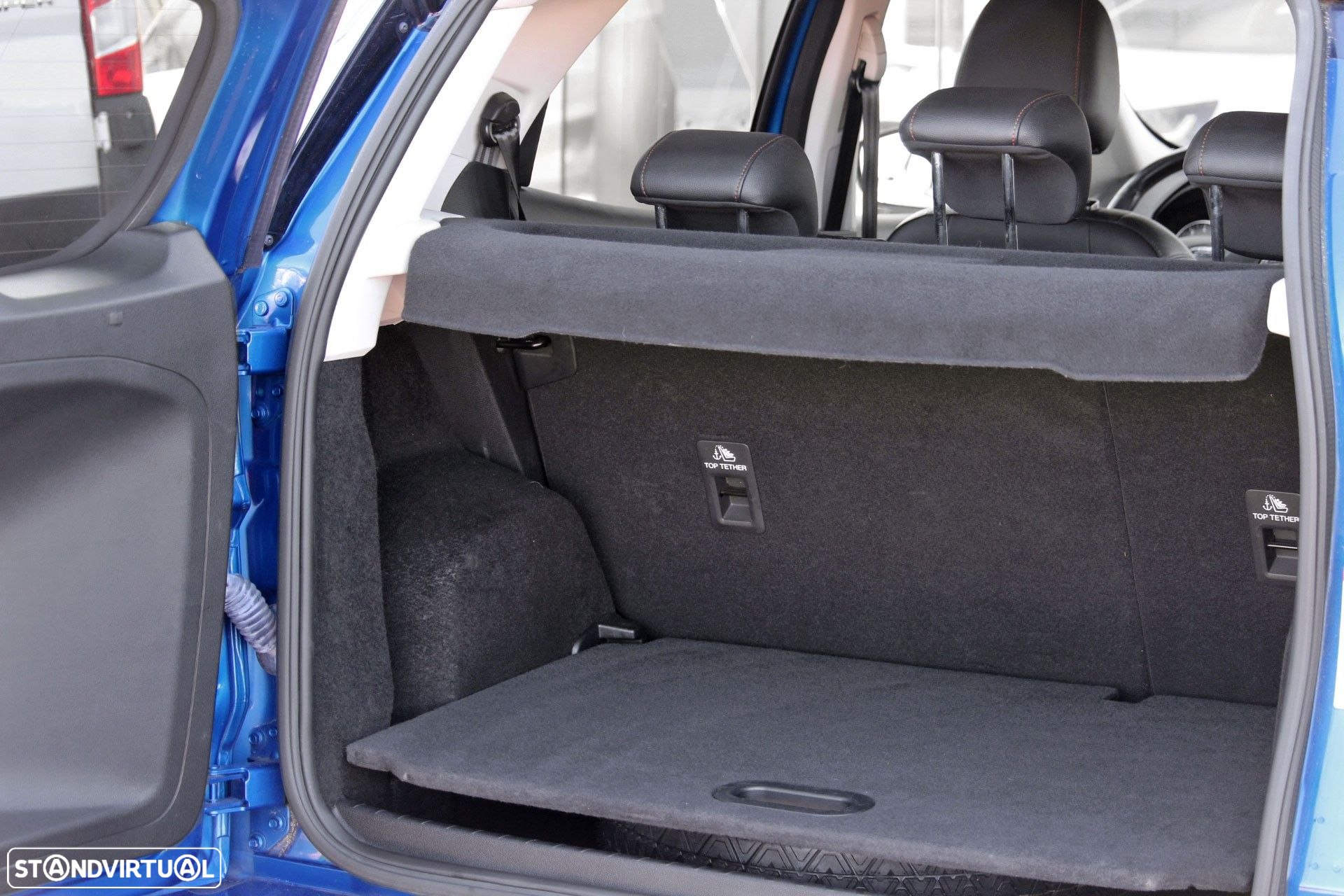 Ford EcoSport 1.0 EcoBoost ST-Line Plus - 8