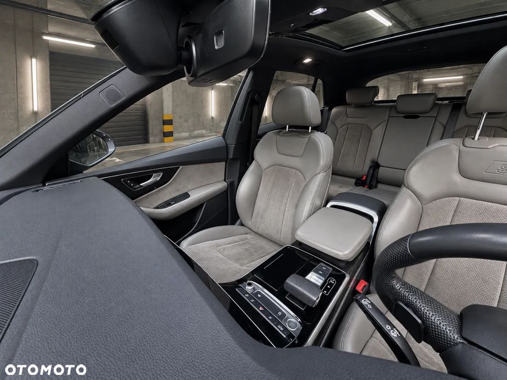 Audi Q8 50 TDI mHEV Quattro Tiptronic - 9