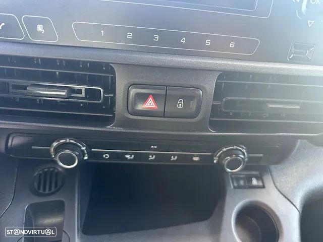 Peugeot PARTNER LONGA 3 LUGARES - 12