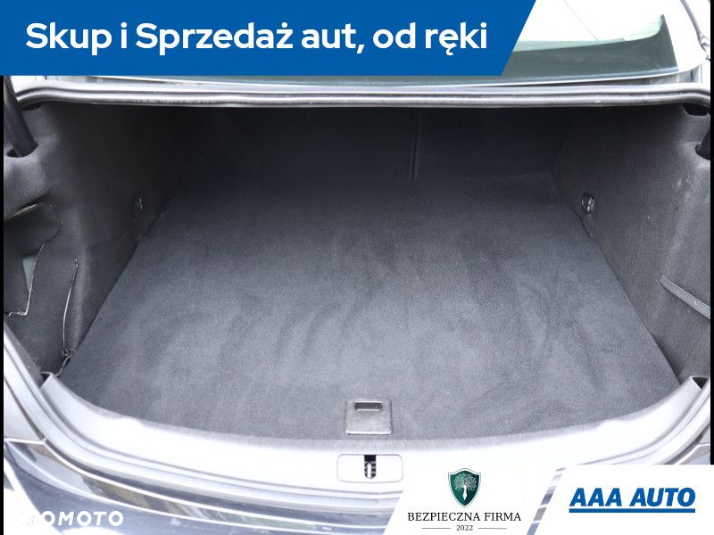 Opel Insignia - 14