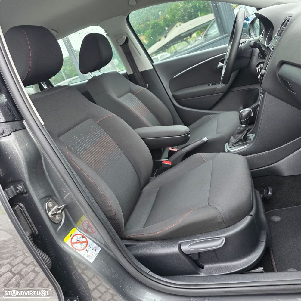VW Polo 1.2 TSi Connect DSG - 29