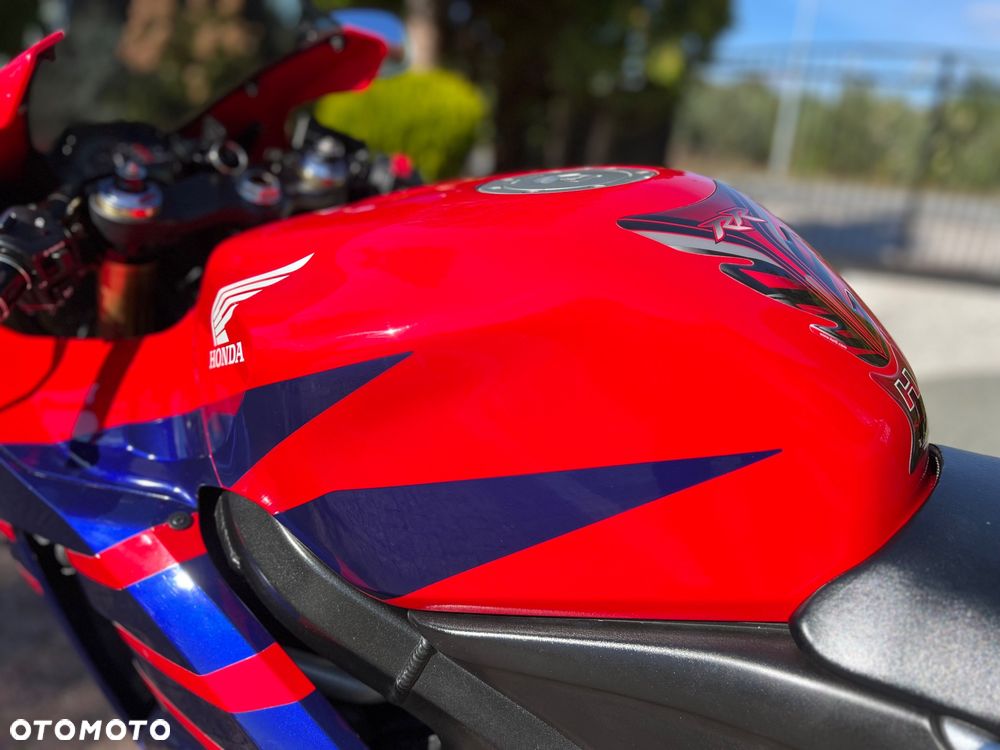 Honda CBR - 30