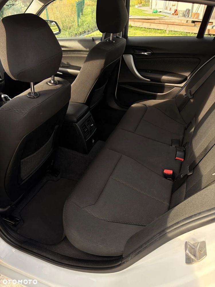 BMW Seria 1 118i Edition Metropolitan - 22
