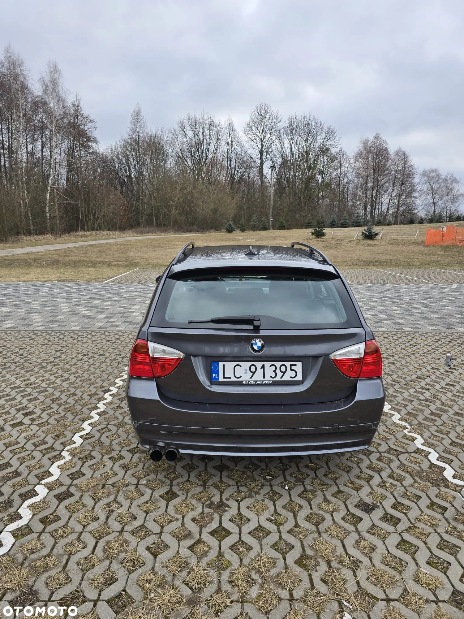 BMW Seria 3 320i - 6