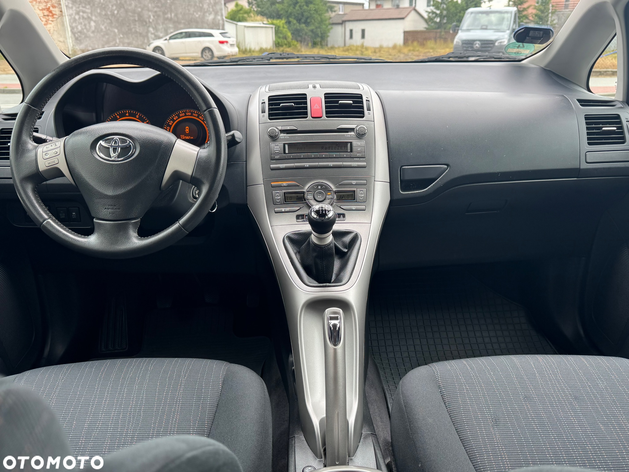 Toyota Auris 1.33 VVT-i Premium - 35