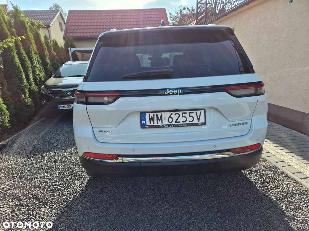 Jeep Grand Cherokee - 15