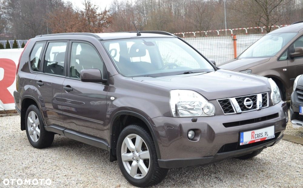 Nissan X-Trail 2.0 dCi 4x4 DPF Automatik LE - 10