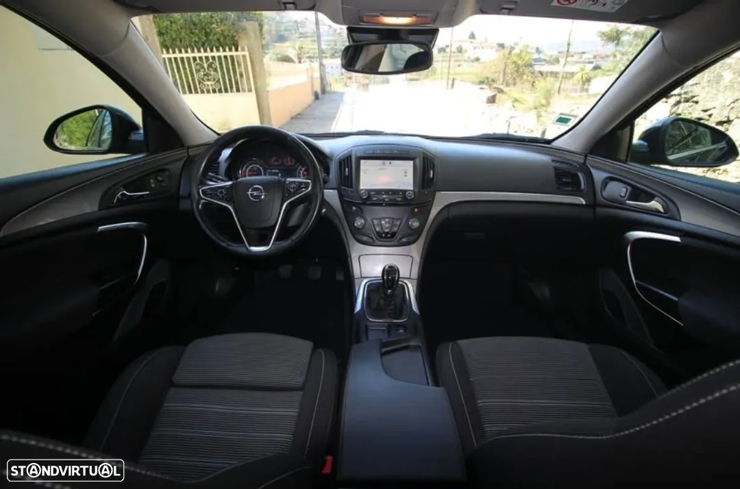 Opel Insignia 2.0 CDTi Executive S/S - 8