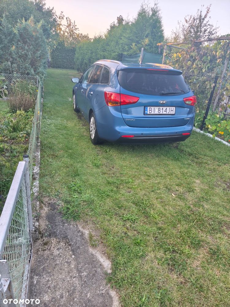 Kia Ceed 1.4 L - 3