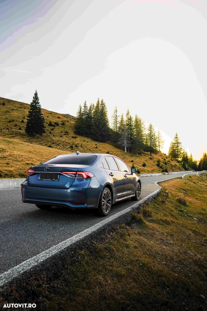 Toyota Corolla 1.8 HSD Dynamic - 4