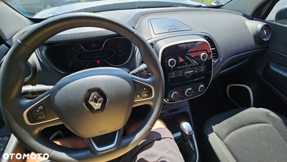 Renault Captur dCi 90 COLLECTION - 32