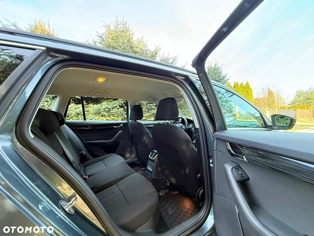 Skoda Octavia 1.8 TSI Style DSG - 31